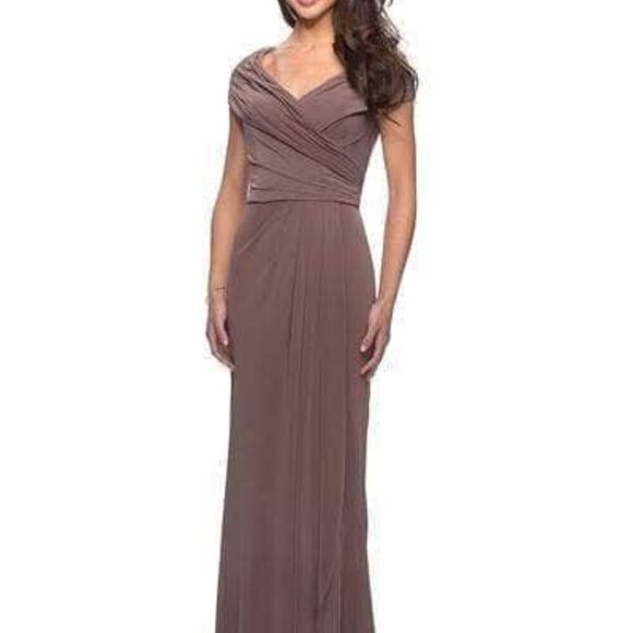 NWT La Femme 26519SC Jersey Mother of the Bride Dress Cocoa Size 12 - Picture 1 of 4